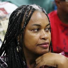 Na disputa em 2006, o projeto lulo-petista deu uma rasteira em Olívia Santana, "a negona", na disputa para senadora