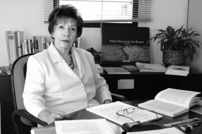 A demógrafa Elza Berquó, que constatou a solidão da mulher negra de meia-idade no Brasil