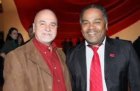 Marcelo Cerqueira (esq.) ao lado de seu ex-parceiro Luiz Mott, do importante Grupo Gay da Bahia